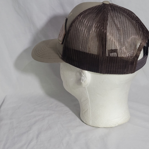 Men's Port Authority Leather Patch Trucker Snapback Workwear Hat Equestrian - Picture 6 of 16